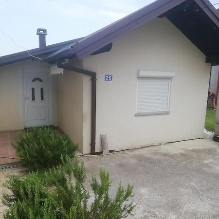 Kuca Za Odmor Sparta Dugoszolo Kültér fotó
